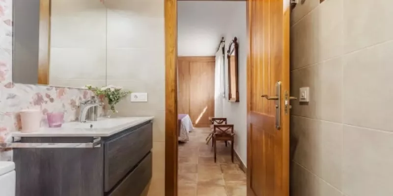 Casa Rural Los Hebrero con terrazas y patios