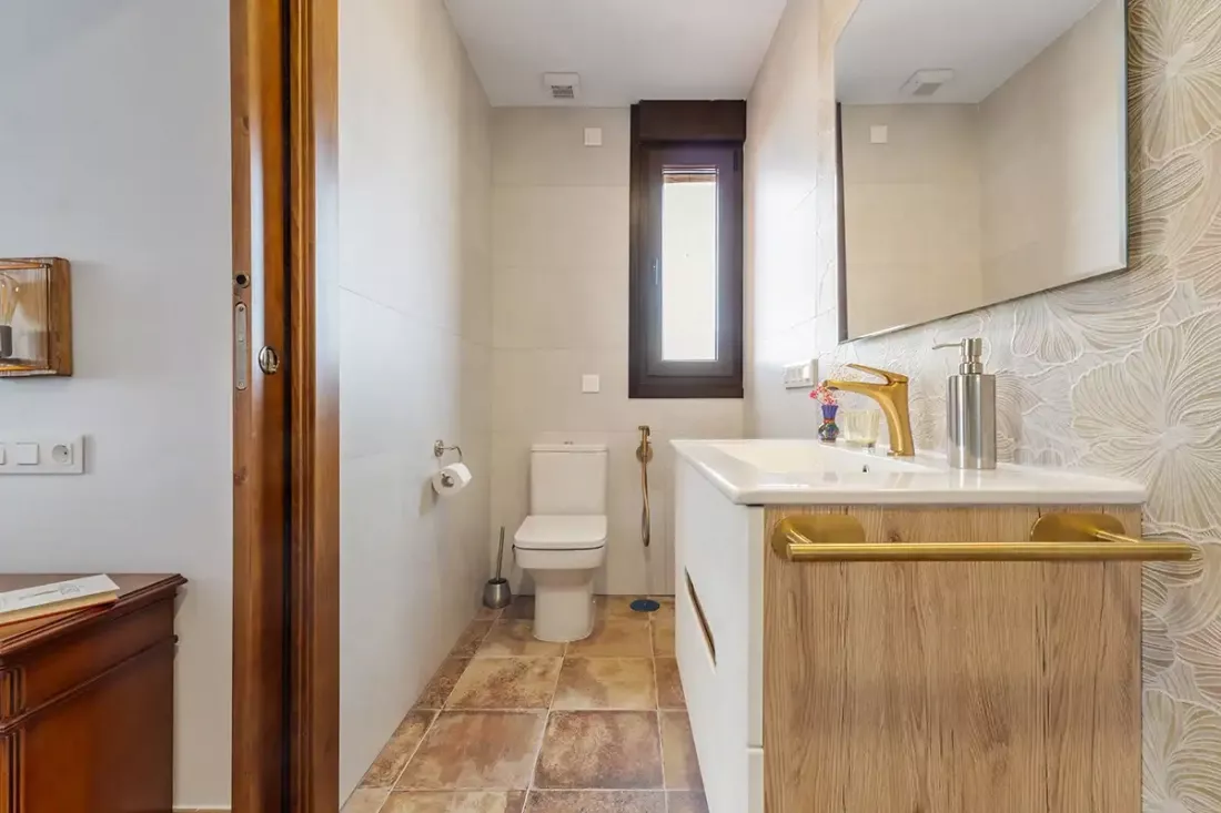 Baño dormitorio otoño