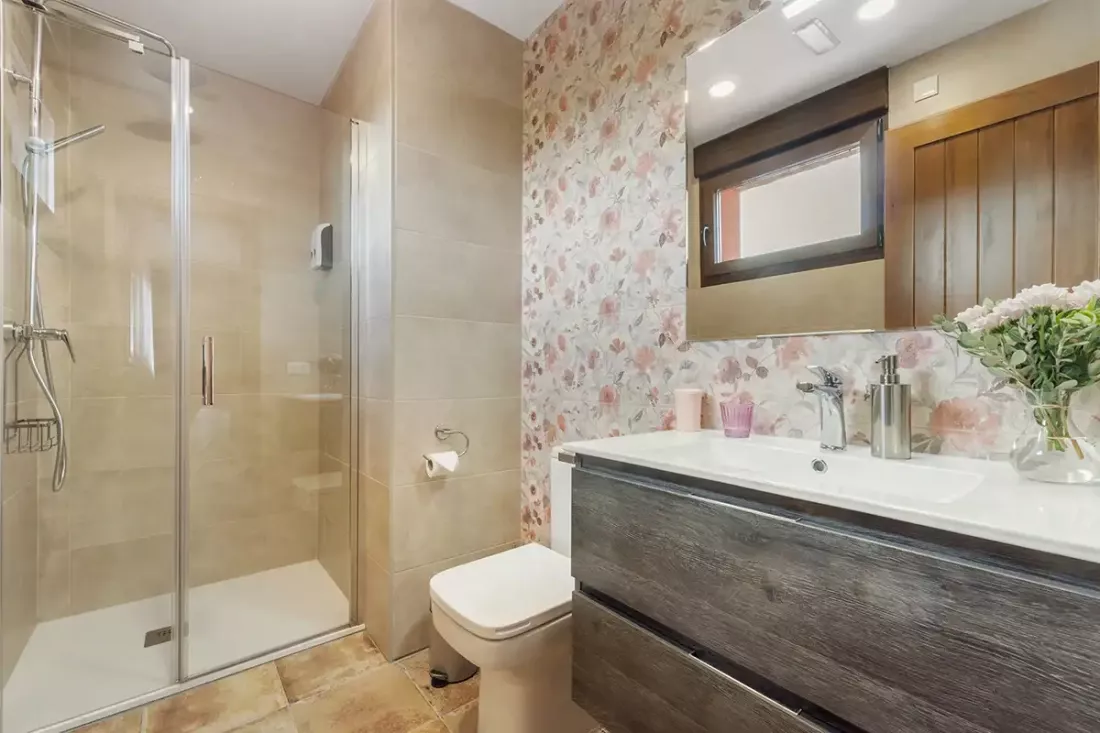 Baño habitación Primavera